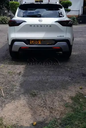 Nissan Magnite 2025 SUV (Used)