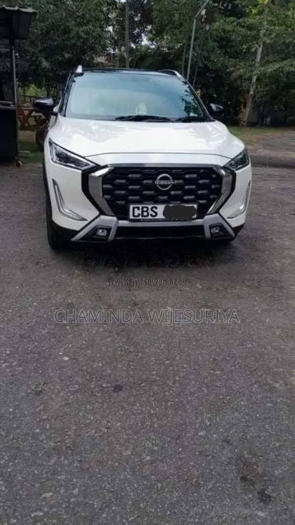 Nissan Magnite 2025 SUV (Used)