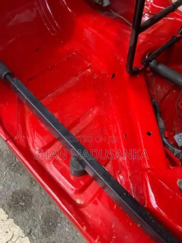 Bajaj 2 Stroke 2006 Three Wheel (Used)