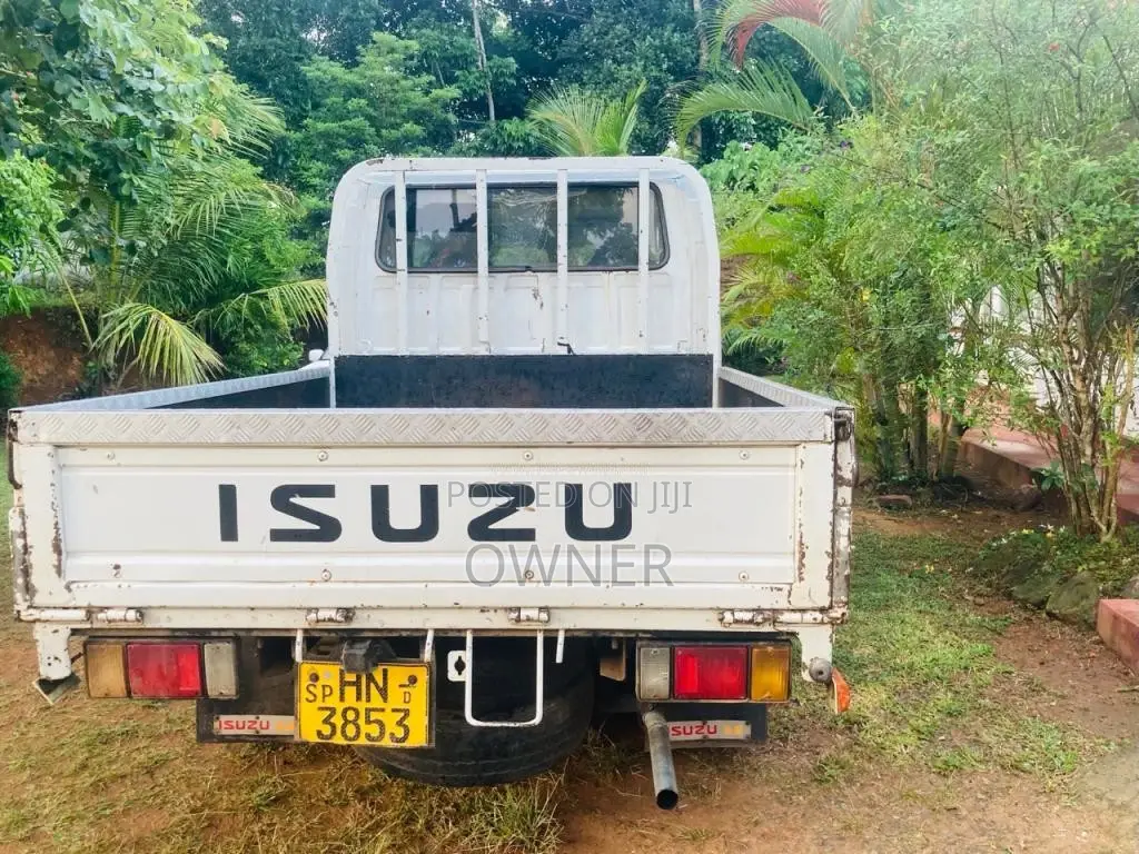 Isuzu ELF 1998 Crew Cab (Used)