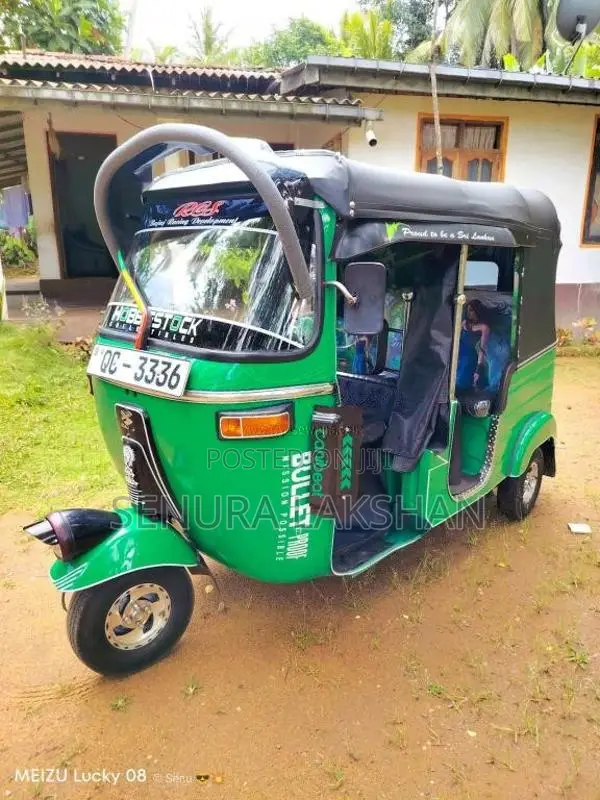 Bajaj 2 Stroke 2005 Three Wheel (Used)