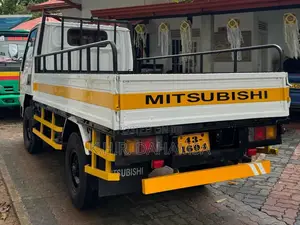 Mitsubishi Canter 1987 Lorry (Used)