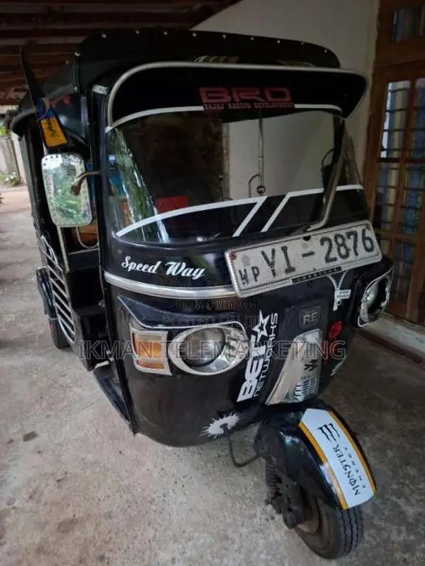Bajaj 4 Stroke 2010 Three Wheel (Used)