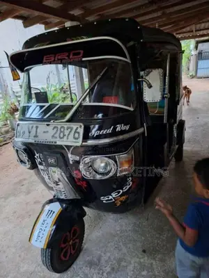 Bajaj 4 Stroke 2010 Three Wheel (Used)