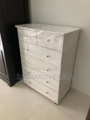 White chest of drawers