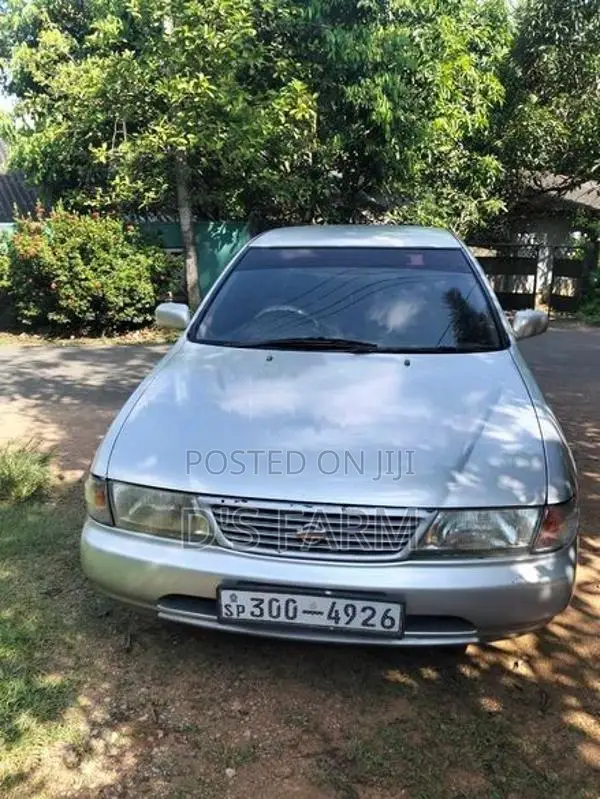 Nissan Sunny FB14 1995