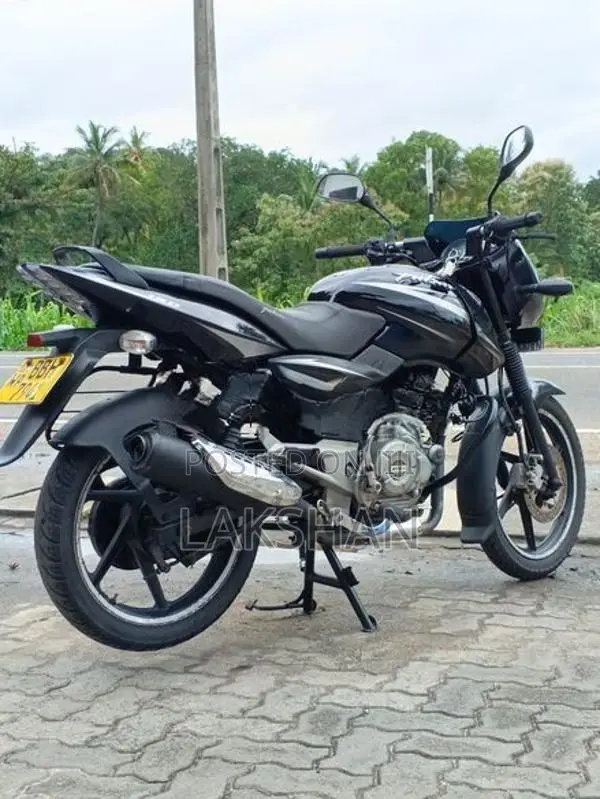 Bajaj Pulsar 150 2016