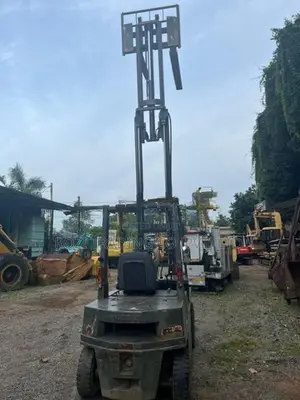Forklift Nissan 2.5Ton
