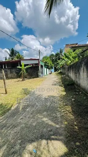 Land For Sale – Athurugiriya