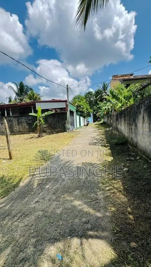 Land For Sale – Athurugiriya