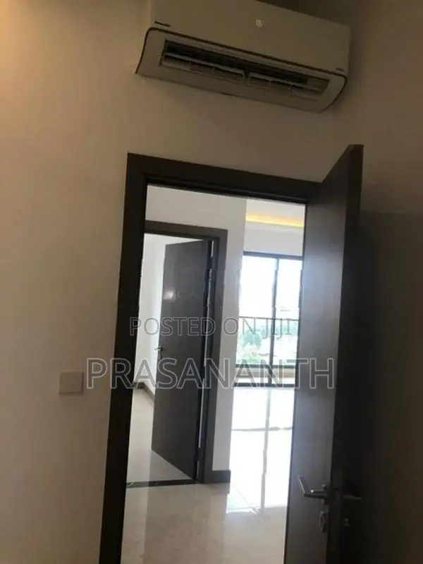 Marina Square 2 Br Apartment For Sale - Colombo 15