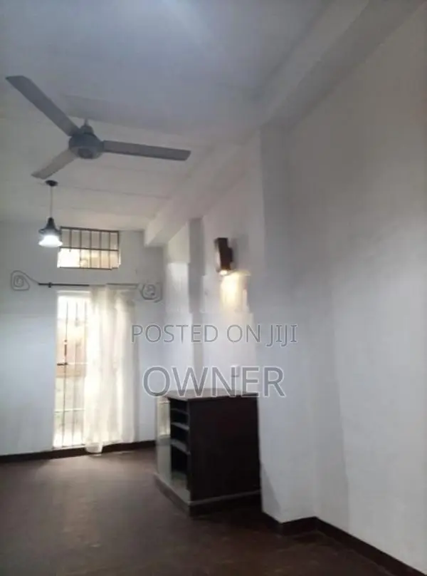 Rustic-Style Houses For Sale In Battaramulla