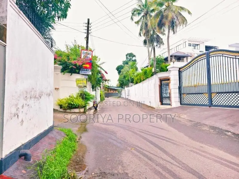 Valuable Land for Sale in Battaramulla, Koswatta