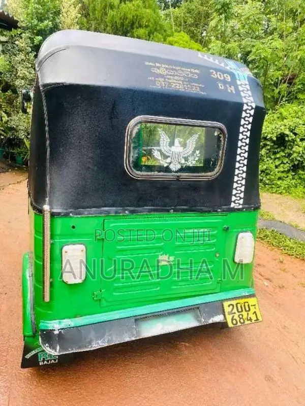 Bajaj RE 1999 Three Wheel (Used)