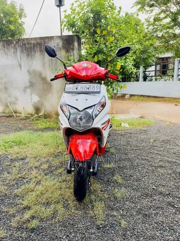 Honda Dio 2016 Motorbike (Used)