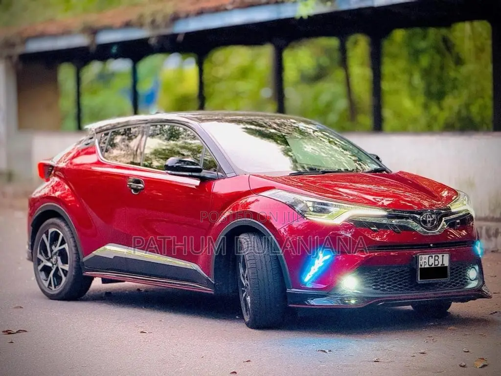 Toyota CHR NGX 10 2018 SUV (Used)
