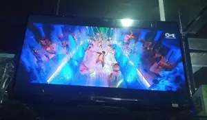 HISENSE LED 32 SMART TV