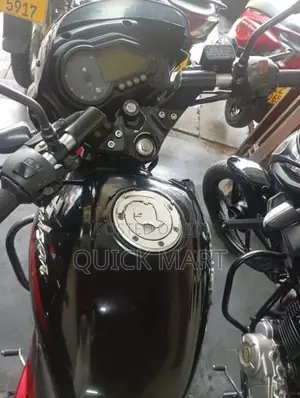 Bajaj Pulsar 150 2015