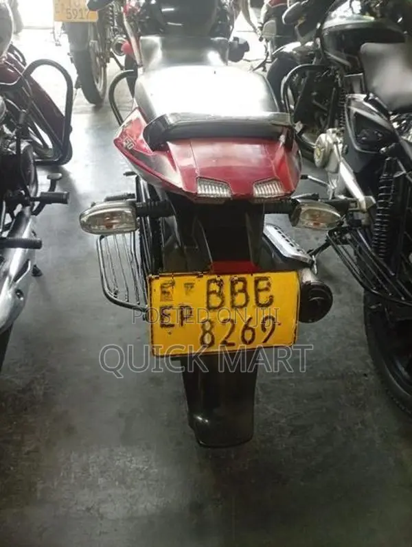 Bajaj Pulsar 150 2015