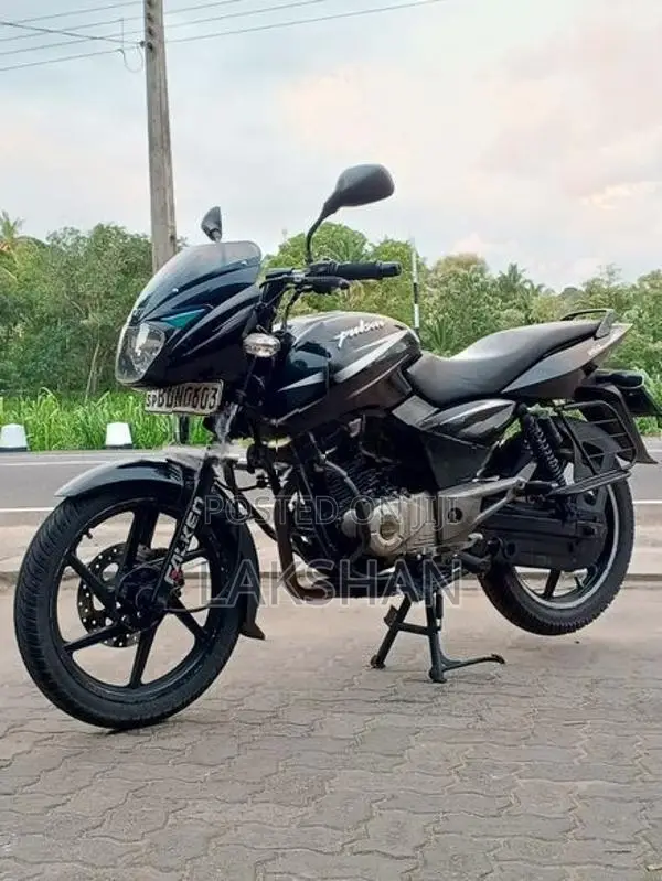 Bajaj Pulsar 150 2017