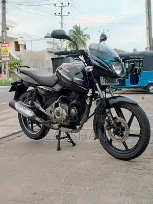 Bajaj Pulsar 150 2017