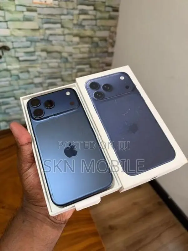 Apple iPhone 17 Pro Max 256GB XA (Used)
