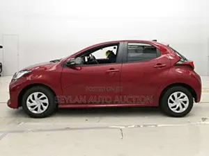 Toyota Yaris X Grade 2025