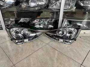 Toyota Aqua Head Light Set (Black Shade)