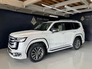 Toyota Land Cruiser Sahara LC300 2026