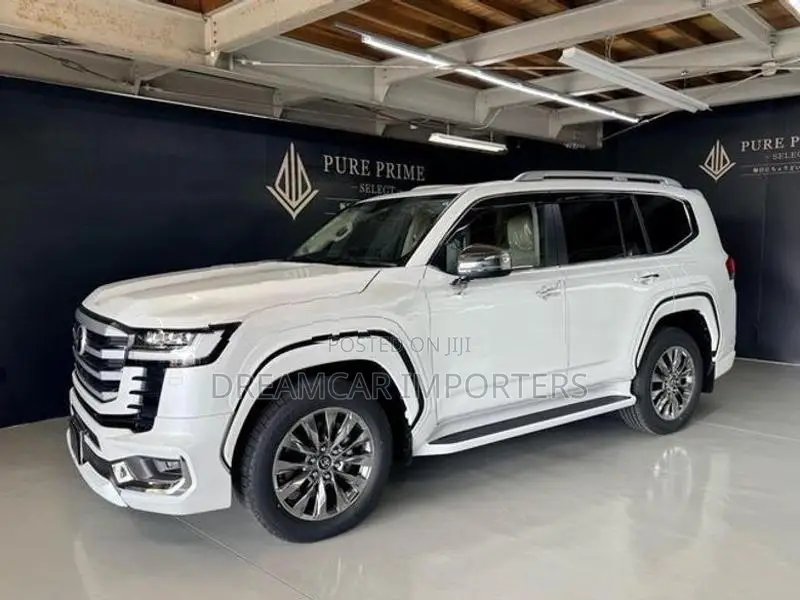 Toyota Land Cruiser Sahara LC300 2026