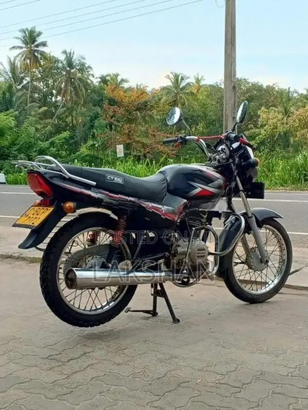Bajaj CT100 2021