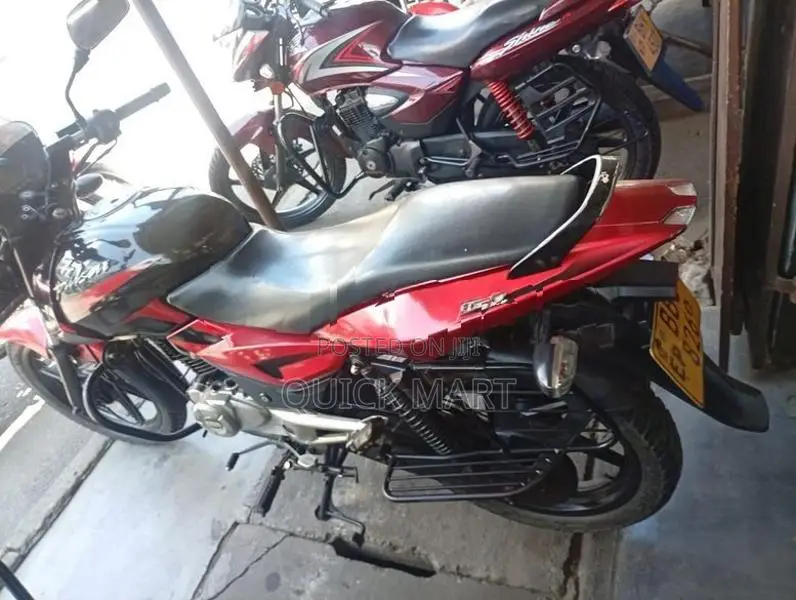 Bajaj Pulsar 150 2014