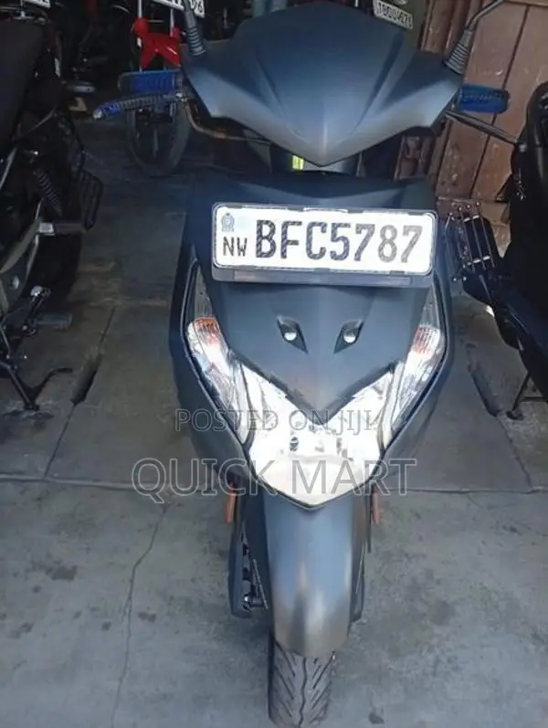 Honda Dio 2018