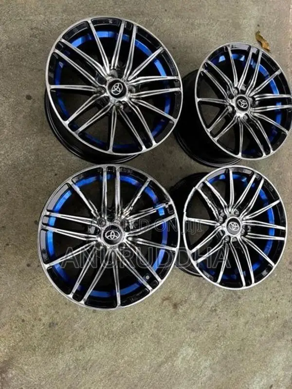15” Alloy Wheels
