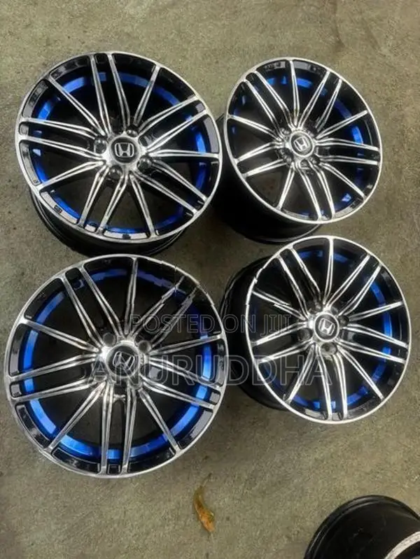 15” Alloy Wheels