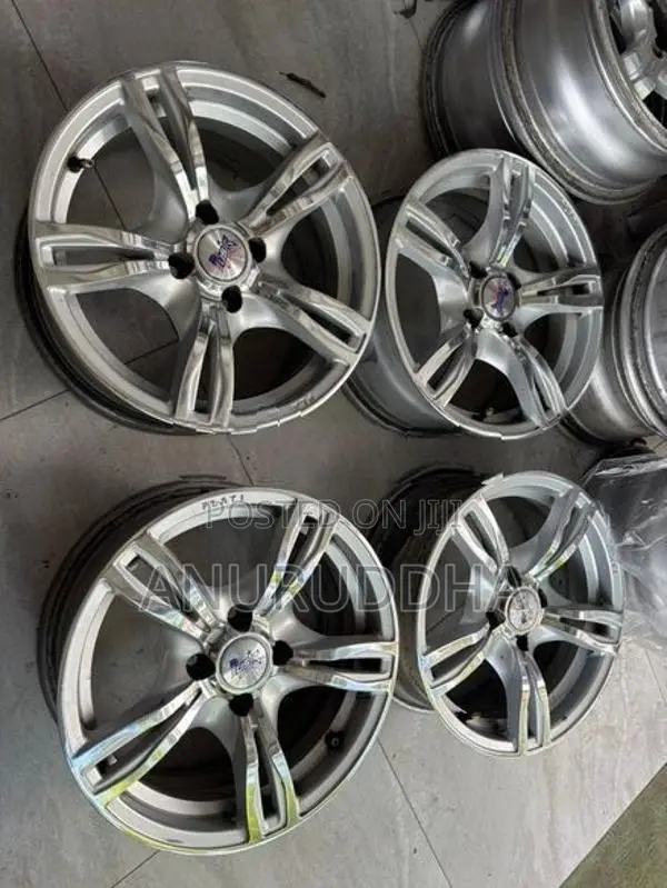 15” Alloy Wheels