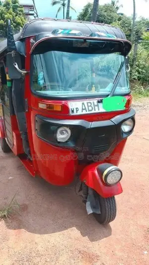 Bajaj RE 4 Stroke 2015