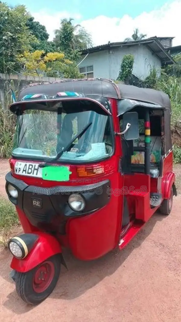 Bajaj RE 4 Stroke 2015