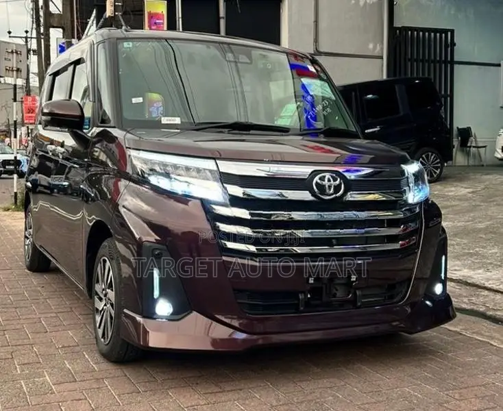 Toyota Roomy Custom G 2025