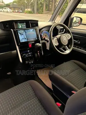 Toyota Roomy Custom G 2025