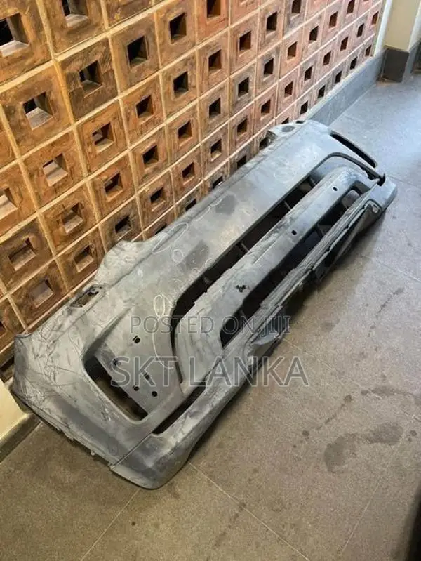Genuine Discovery 5 2019 Dynamic Front Bumper L462 Sport Vogue