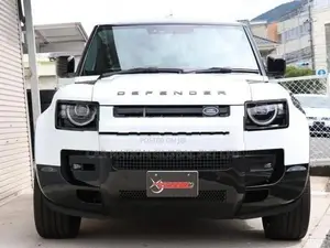 Land Rover Defender 110 XDynamic SE P300 2026