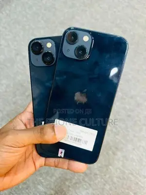 Apple iPhone 13 (Used)