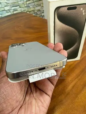 Apple iPhone 15 Pro Max 256GB (Used)