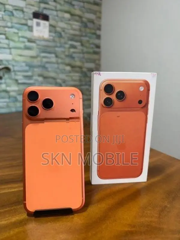 Apple iPhone 17 Pro Max 256GB ESIM (Used)