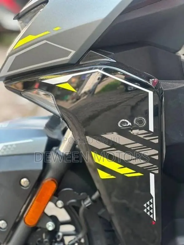 Hero Xoom Combat Brand New 2026