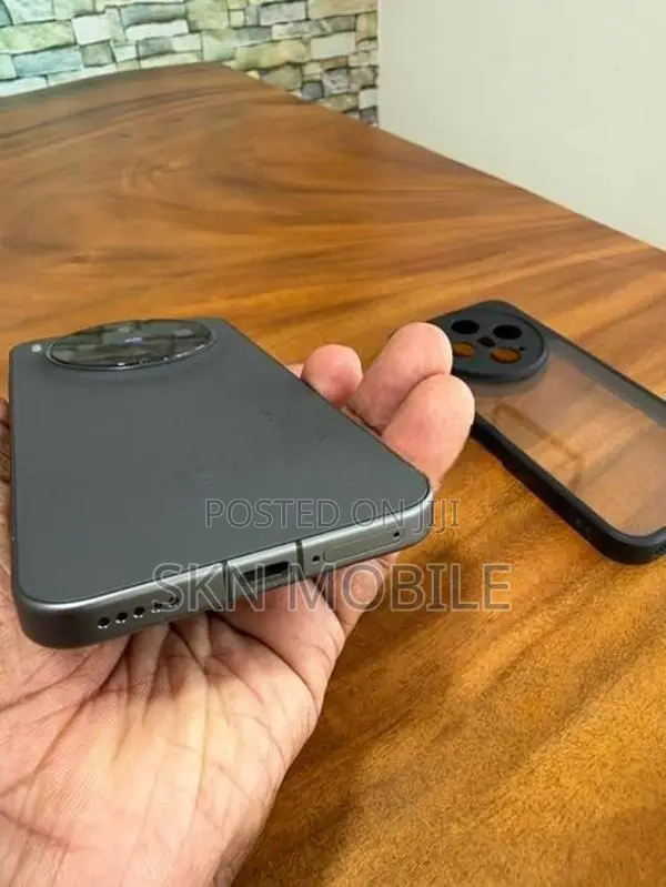 Vivo X300 12GB 256GB 5G (Used)