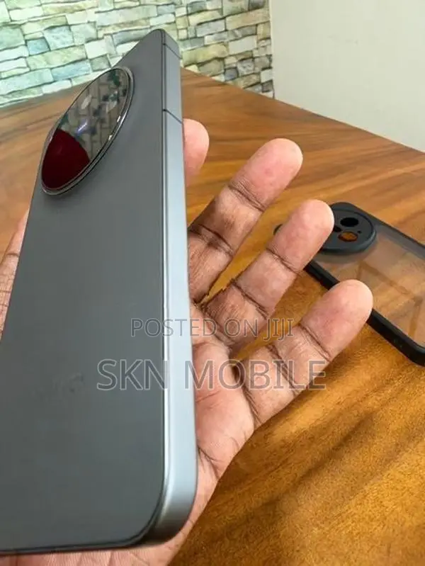 Vivo X300 12GB 256GB 5G (Used)