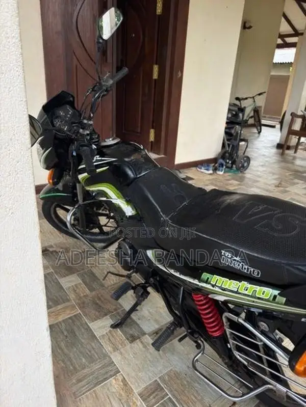 TVS Metro 110 2017