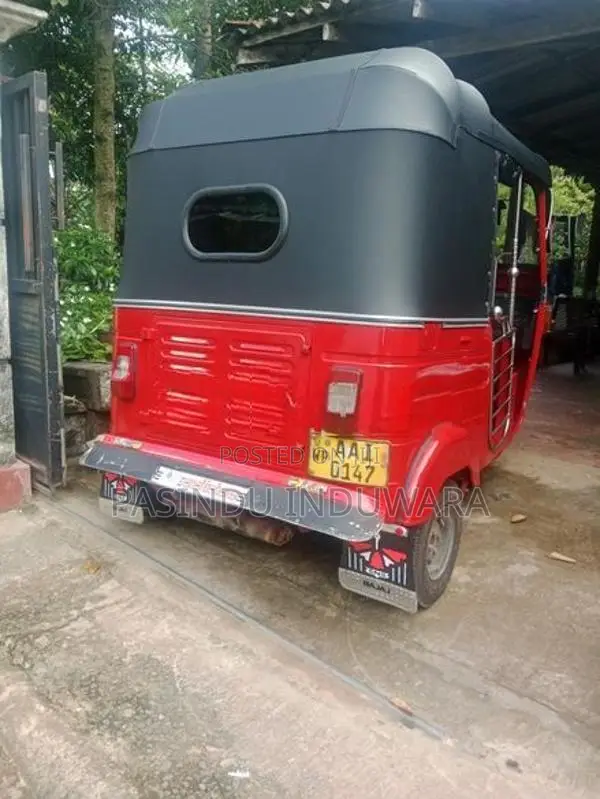 Bajaj RE Three Wheeler 2013